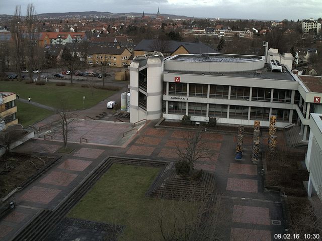 Foto der Webcam: Verwaltungsgeb&auml;ude, Innenhof mit Audimax, H&ouml;rsaal-Geb&auml;ude 1