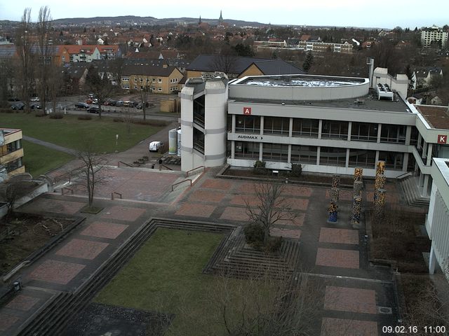 Foto der Webcam: Verwaltungsgeb&auml;ude, Innenhof mit Audimax, H&ouml;rsaal-Geb&auml;ude 1