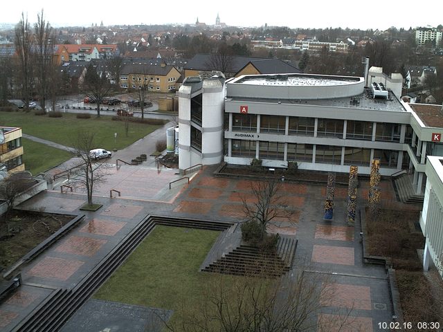 Foto der Webcam: Verwaltungsgeb&auml;ude, Innenhof mit Audimax, H&ouml;rsaal-Geb&auml;ude 1