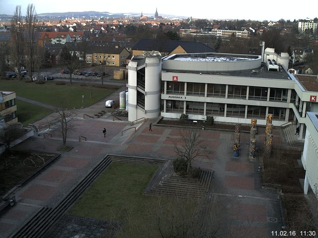 Foto der Webcam: Verwaltungsgeb&auml;ude, Innenhof mit Audimax, H&ouml;rsaal-Geb&auml;ude 1