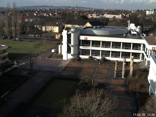 Foto der Webcam: Verwaltungsgeb&auml;ude, Innenhof mit Audimax, H&ouml;rsaal-Geb&auml;ude 1