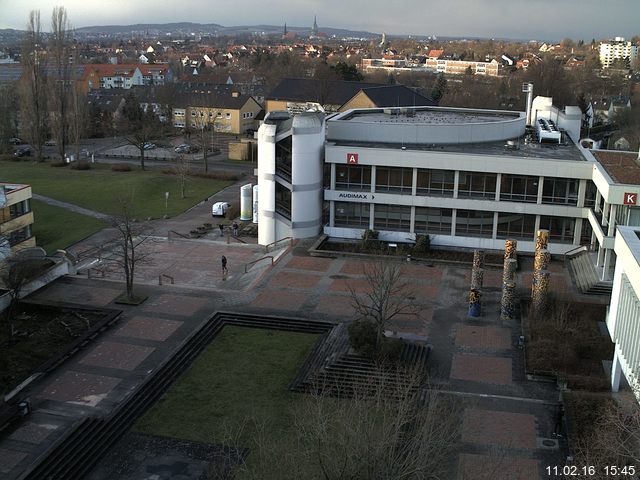 Foto der Webcam: Verwaltungsgeb&auml;ude, Innenhof mit Audimax, H&ouml;rsaal-Geb&auml;ude 1