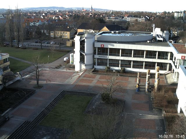 Foto der Webcam: Verwaltungsgeb&auml;ude, Innenhof mit Audimax, H&ouml;rsaal-Geb&auml;ude 1
