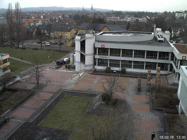 Foto der Webcam: Verwaltungsgeb&auml;ude, Innenhof mit Audimax, H&ouml;rsaal-Geb&auml;ude 1