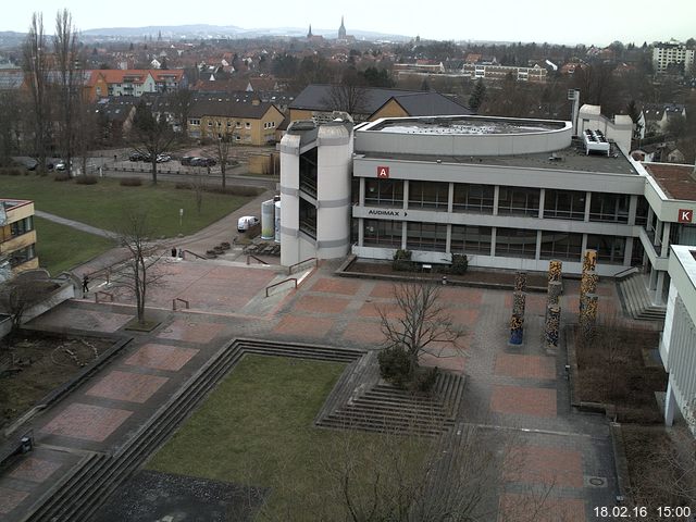 Foto der Webcam: Verwaltungsgeb&auml;ude, Innenhof mit Audimax, H&ouml;rsaal-Geb&auml;ude 1