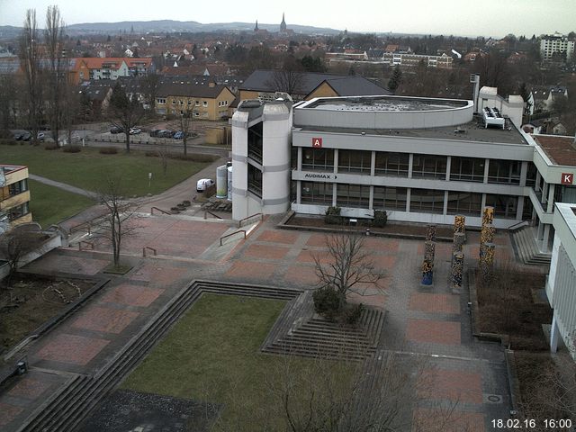 Foto der Webcam: Verwaltungsgeb&auml;ude, Innenhof mit Audimax, H&ouml;rsaal-Geb&auml;ude 1