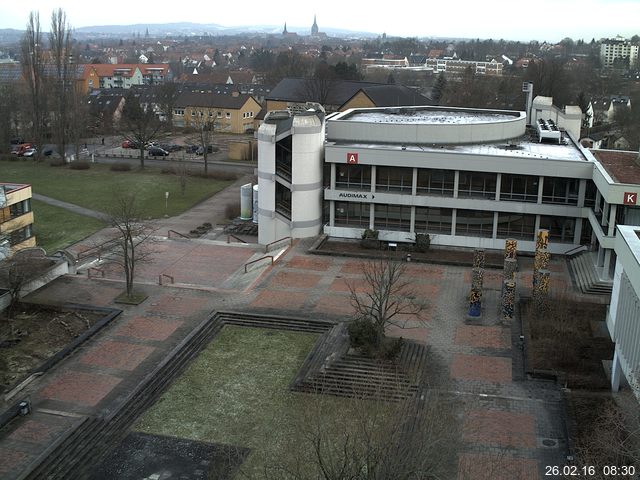 Foto der Webcam: Verwaltungsgeb&auml;ude, Innenhof mit Audimax, H&ouml;rsaal-Geb&auml;ude 1
