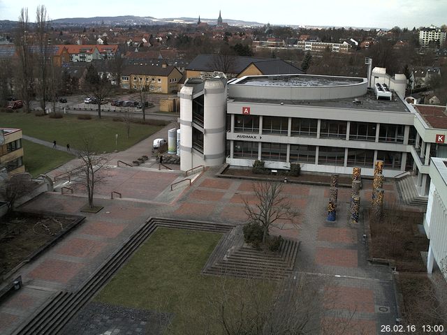 Foto der Webcam: Verwaltungsgeb&auml;ude, Innenhof mit Audimax, H&ouml;rsaal-Geb&auml;ude 1