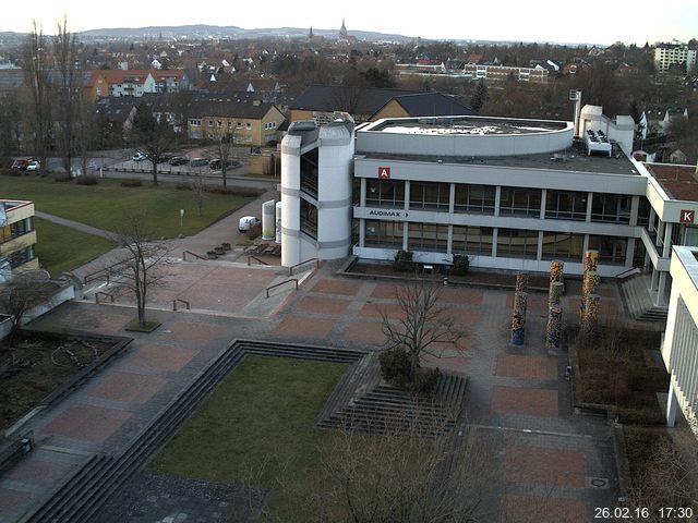 Foto der Webcam: Verwaltungsgeb&auml;ude, Innenhof mit Audimax, H&ouml;rsaal-Geb&auml;ude 1