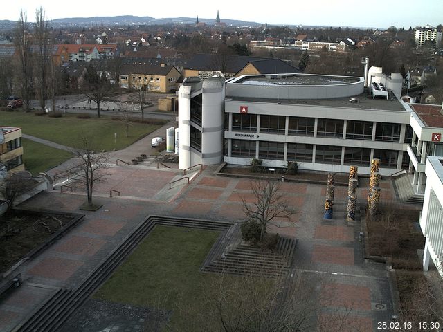 Foto der Webcam: Verwaltungsgeb&auml;ude, Innenhof mit Audimax, H&ouml;rsaal-Geb&auml;ude 1