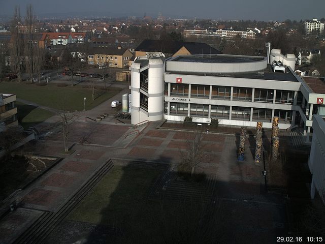 Foto der Webcam: Verwaltungsgeb&auml;ude, Innenhof mit Audimax, H&ouml;rsaal-Geb&auml;ude 1