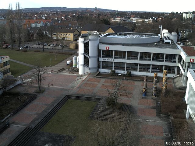 Foto der Webcam: Verwaltungsgeb&auml;ude, Innenhof mit Audimax, H&ouml;rsaal-Geb&auml;ude 1