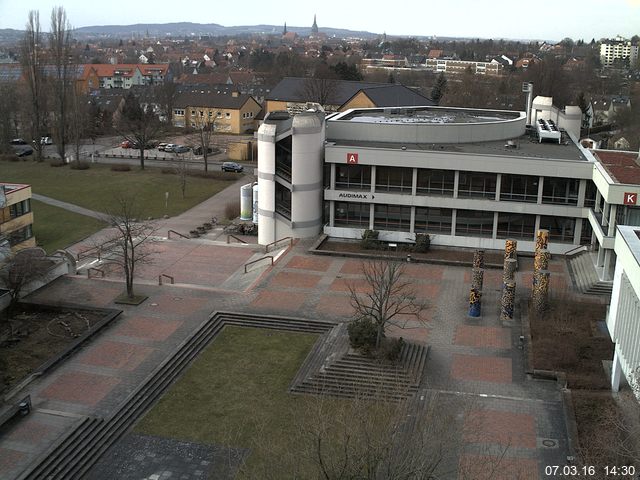 Foto der Webcam: Verwaltungsgeb&auml;ude, Innenhof mit Audimax, H&ouml;rsaal-Geb&auml;ude 1