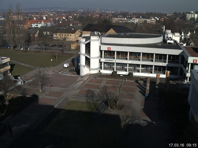 Foto der Webcam: Verwaltungsgeb&auml;ude, Innenhof mit Audimax, H&ouml;rsaal-Geb&auml;ude 1
