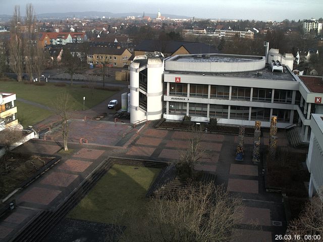 Foto der Webcam: Verwaltungsgeb&auml;ude, Innenhof mit Audimax, H&ouml;rsaal-Geb&auml;ude 1
