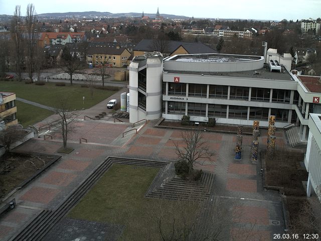 Foto der Webcam: Verwaltungsgeb&auml;ude, Innenhof mit Audimax, H&ouml;rsaal-Geb&auml;ude 1