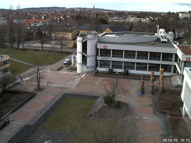 Foto der Webcam: Verwaltungsgeb&auml;ude, Innenhof mit Audimax, H&ouml;rsaal-Geb&auml;ude 1