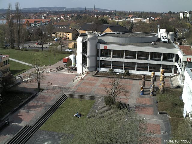 Foto der Webcam: Verwaltungsgeb&auml;ude, Innenhof mit Audimax, H&ouml;rsaal-Geb&auml;ude 1