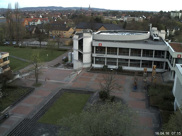 Foto der Webcam: Verwaltungsgeb&auml;ude, Innenhof mit Audimax, H&ouml;rsaal-Geb&auml;ude 1