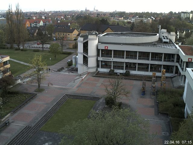 Foto der Webcam: Verwaltungsgeb&auml;ude, Innenhof mit Audimax, H&ouml;rsaal-Geb&auml;ude 1
