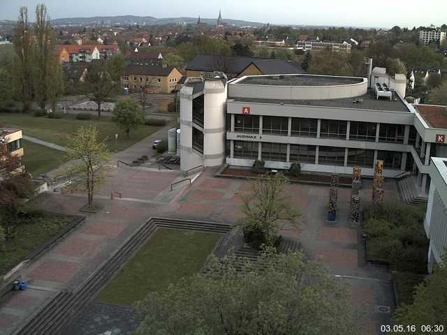Foto der Webcam: Verwaltungsgeb&auml;ude, Innenhof mit Audimax, H&ouml;rsaal-Geb&auml;ude 1