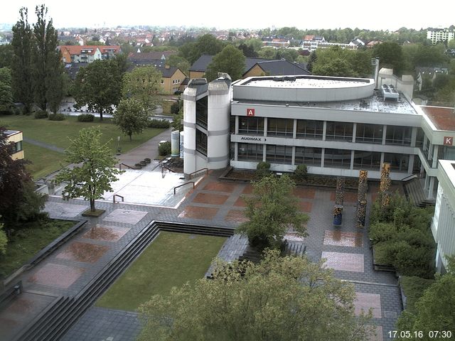 Foto der Webcam: Verwaltungsgeb&auml;ude, Innenhof mit Audimax, H&ouml;rsaal-Geb&auml;ude 1