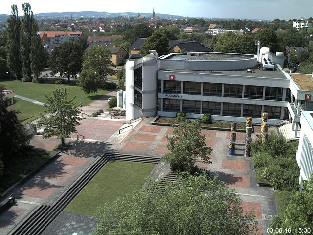 Foto der Webcam: Verwaltungsgeb&auml;ude, Innenhof mit Audimax, H&ouml;rsaal-Geb&auml;ude 1