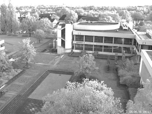 Foto der Webcam: Verwaltungsgeb&auml;ude, Innenhof mit Audimax, H&ouml;rsaal-Geb&auml;ude 1