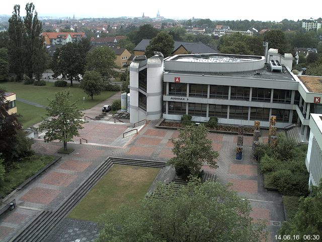 Foto der Webcam: Verwaltungsgeb&auml;ude, Innenhof mit Audimax, H&ouml;rsaal-Geb&auml;ude 1