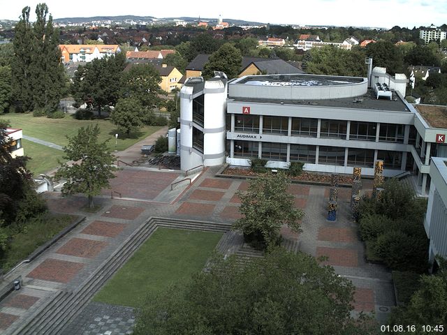 Foto der Webcam: Verwaltungsgeb&auml;ude, Innenhof mit Audimax, H&ouml;rsaal-Geb&auml;ude 1