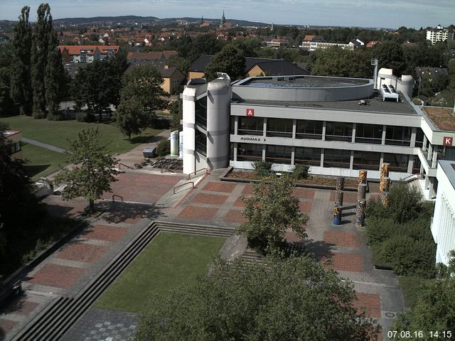 Foto der Webcam: Verwaltungsgeb&auml;ude, Innenhof mit Audimax, H&ouml;rsaal-Geb&auml;ude 1
