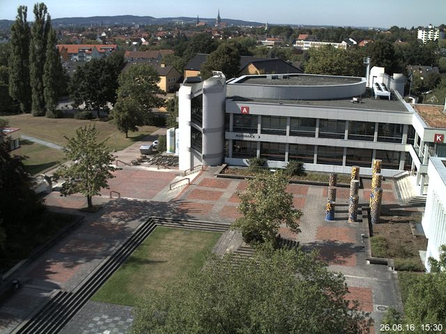 Foto der Webcam: Verwaltungsgeb&auml;ude, Innenhof mit Audimax, H&ouml;rsaal-Geb&auml;ude 1