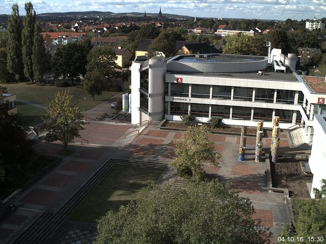 Foto der Webcam: Verwaltungsgeb&auml;ude, Innenhof mit Audimax, H&ouml;rsaal-Geb&auml;ude 1