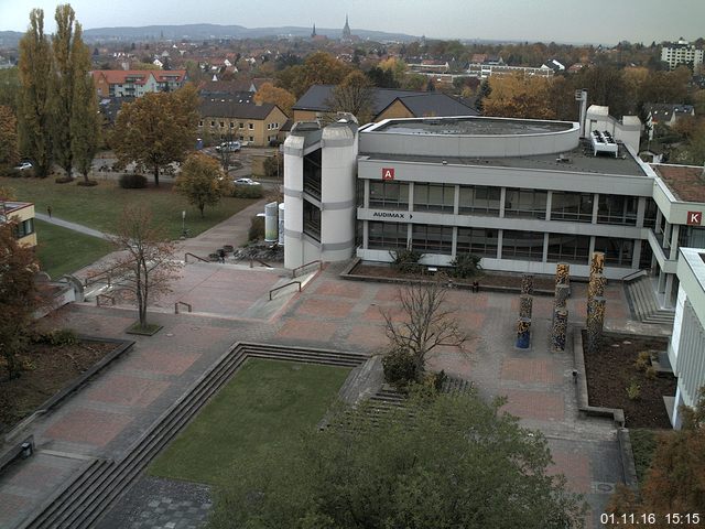 Foto der Webcam: Verwaltungsgeb&auml;ude, Innenhof mit Audimax, H&ouml;rsaal-Geb&auml;ude 1