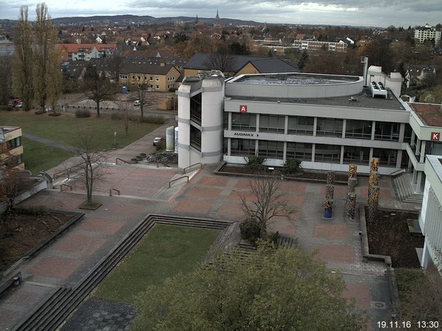 Foto der Webcam: Verwaltungsgeb&auml;ude, Innenhof mit Audimax, H&ouml;rsaal-Geb&auml;ude 1