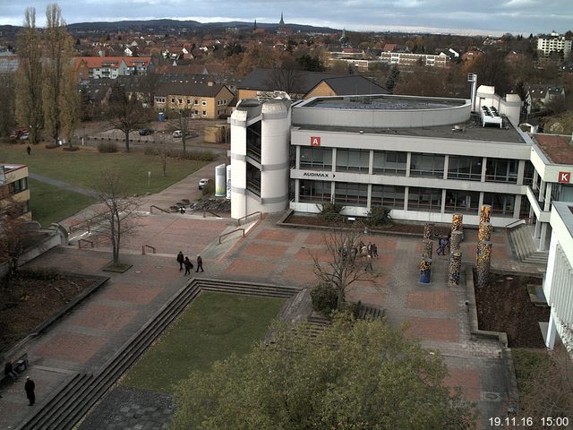 Foto der Webcam: Verwaltungsgeb&auml;ude, Innenhof mit Audimax, H&ouml;rsaal-Geb&auml;ude 1