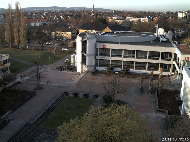 Foto der Webcam: Verwaltungsgeb&auml;ude, Innenhof mit Audimax, H&ouml;rsaal-Geb&auml;ude 1