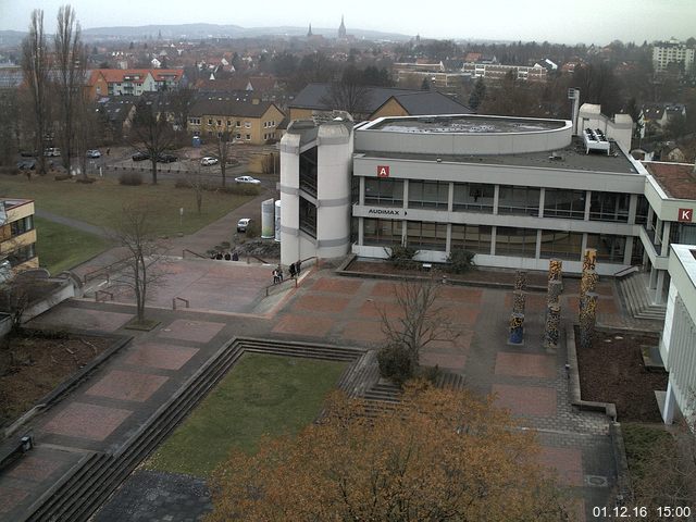 Foto der Webcam: Verwaltungsgeb&auml;ude, Innenhof mit Audimax, H&ouml;rsaal-Geb&auml;ude 1