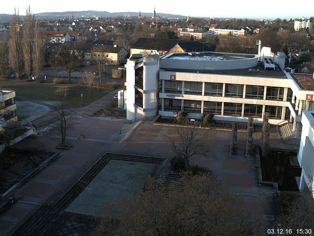 Foto der Webcam: Verwaltungsgeb&auml;ude, Innenhof mit Audimax, H&ouml;rsaal-Geb&auml;ude 1