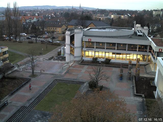 Foto der Webcam: Verwaltungsgeb&auml;ude, Innenhof mit Audimax, H&ouml;rsaal-Geb&auml;ude 1
