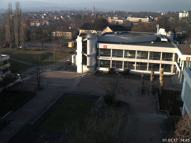 Foto der Webcam: Verwaltungsgeb&auml;ude, Innenhof mit Audimax, H&ouml;rsaal-Geb&auml;ude 1