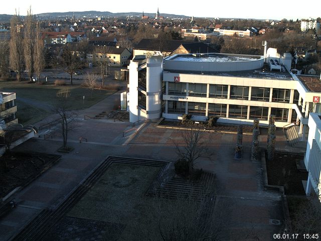 Foto der Webcam: Verwaltungsgeb&auml;ude, Innenhof mit Audimax, H&ouml;rsaal-Geb&auml;ude 1