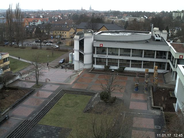 Foto der Webcam: Verwaltungsgeb&auml;ude, Innenhof mit Audimax, H&ouml;rsaal-Geb&auml;ude 1
