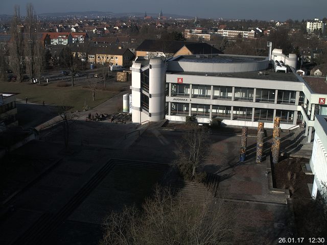 Foto der Webcam: Verwaltungsgeb&auml;ude, Innenhof mit Audimax, H&ouml;rsaal-Geb&auml;ude 1