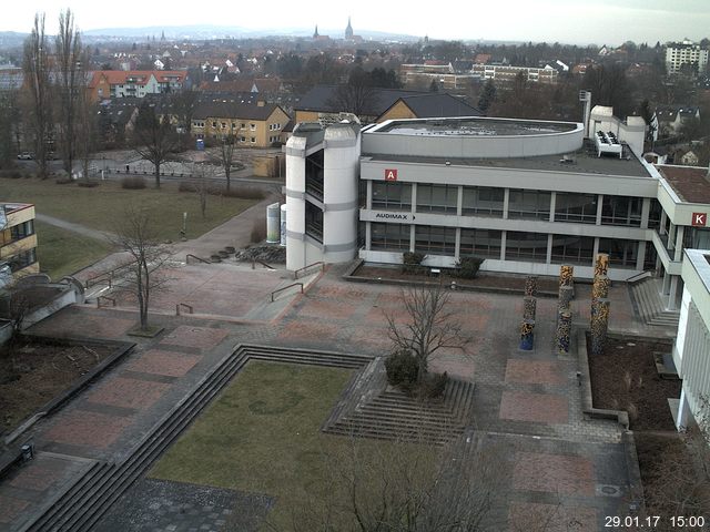 Foto der Webcam: Verwaltungsgeb&auml;ude, Innenhof mit Audimax, H&ouml;rsaal-Geb&auml;ude 1