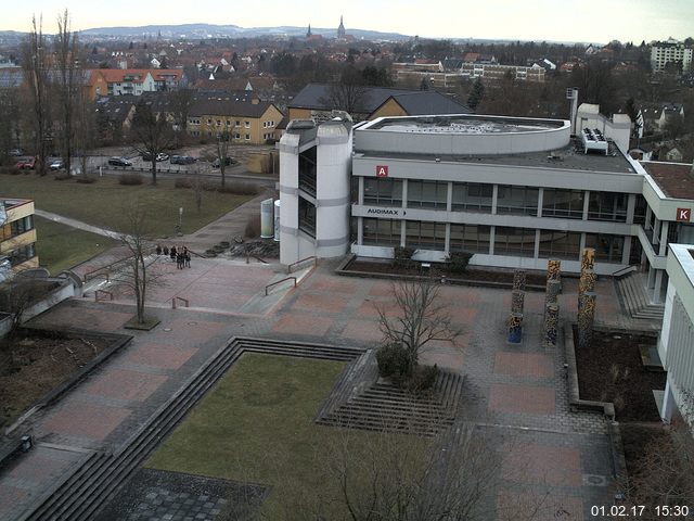 Foto der Webcam: Verwaltungsgeb&auml;ude, Innenhof mit Audimax, H&ouml;rsaal-Geb&auml;ude 1