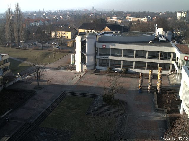 Foto der Webcam: Verwaltungsgeb&auml;ude, Innenhof mit Audimax, H&ouml;rsaal-Geb&auml;ude 1