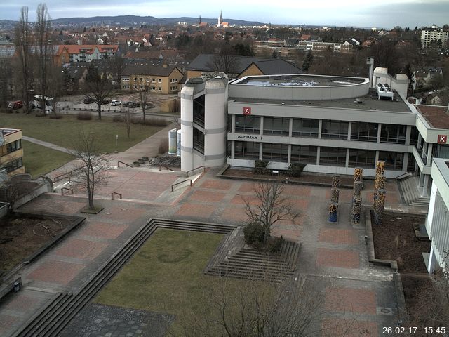 Foto der Webcam: Verwaltungsgeb&auml;ude, Innenhof mit Audimax, H&ouml;rsaal-Geb&auml;ude 1