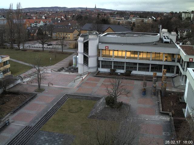 Foto der Webcam: Verwaltungsgeb&auml;ude, Innenhof mit Audimax, H&ouml;rsaal-Geb&auml;ude 1