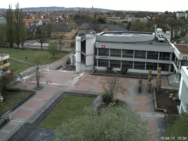 Foto der Webcam: Verwaltungsgeb&auml;ude, Innenhof mit Audimax, H&ouml;rsaal-Geb&auml;ude 1